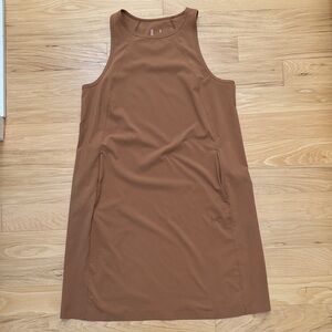 Arc'teryx Tan Sleeveless Contenta Shift Dress
Size S great travel dress